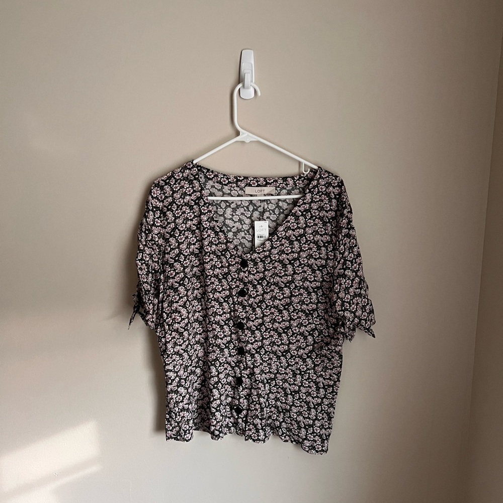 LOFT Black and White Floral Blouse